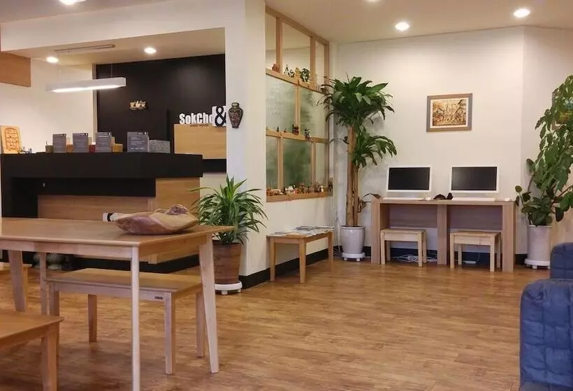 پانسیون Sokcho & Guesthouse