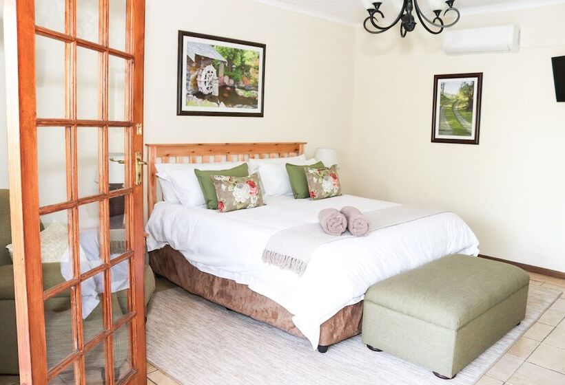 بنسيون The Old Hatchery