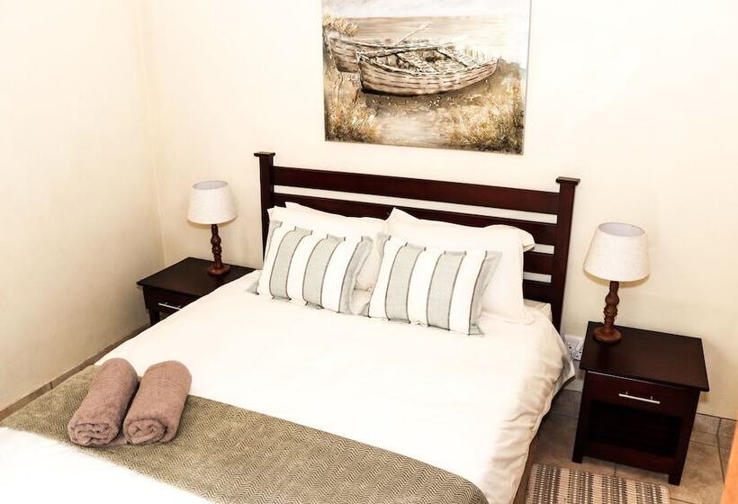 بنسيون The Old Hatchery