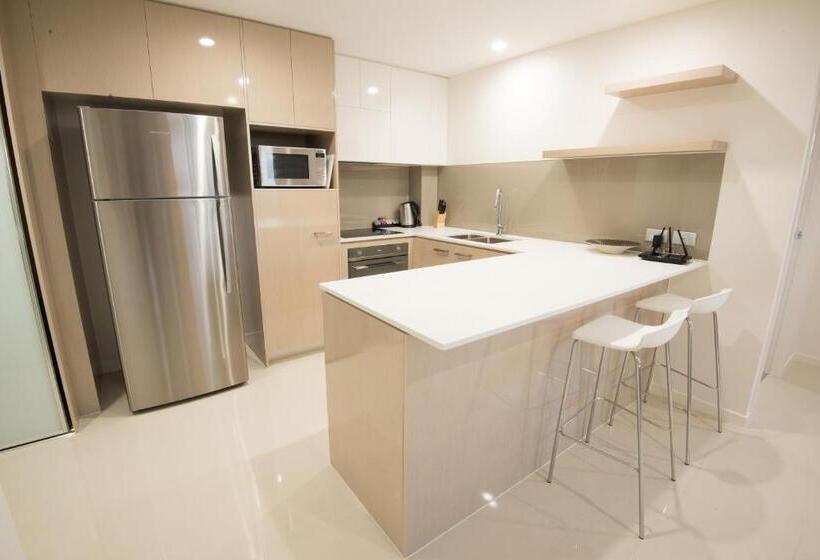 Verve On Cotton Tree