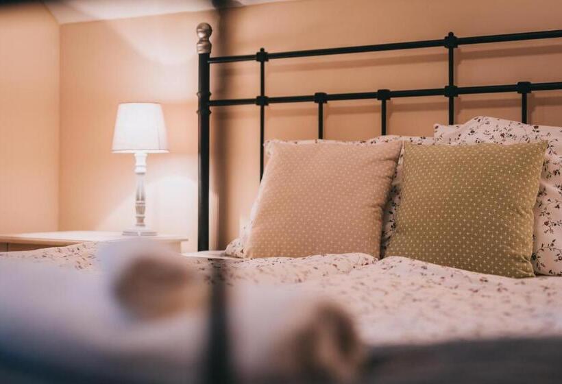 צימר Platános Kúria