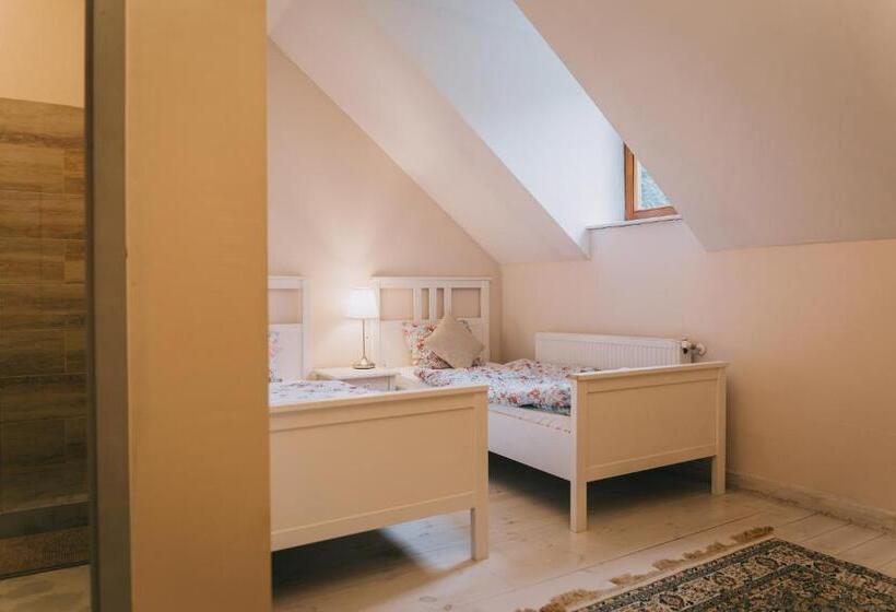 צימר Platános Kúria