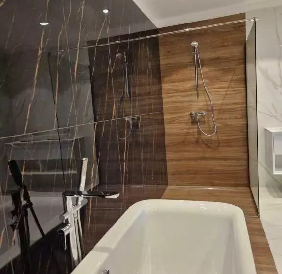 ペンション Atlantic Boutique