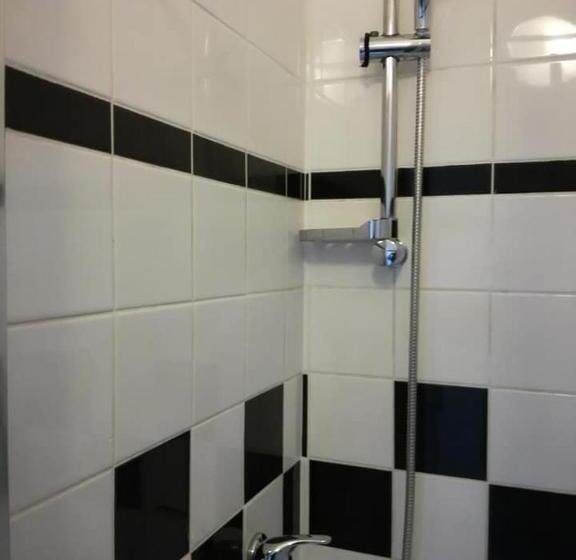 ペンション Dj Penzion