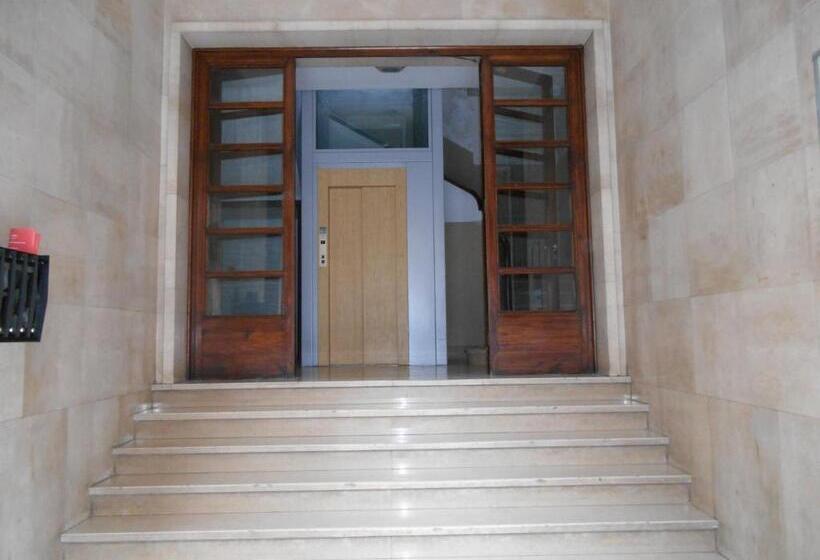 پانسیون Residenza Del Corso