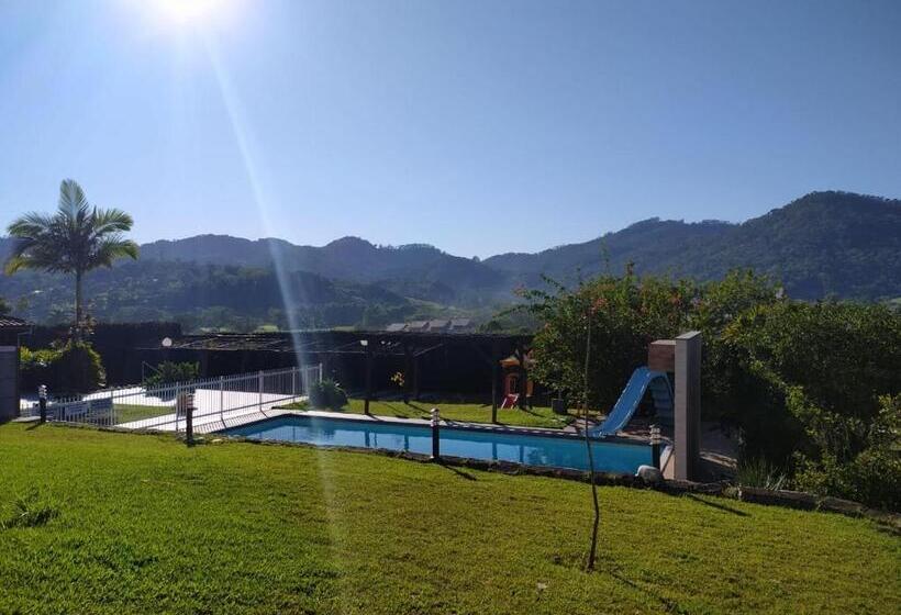 مبيت وإفطار Pousada Harmonia Pomerana