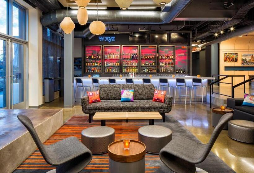 ホテル Aloft Louisville East