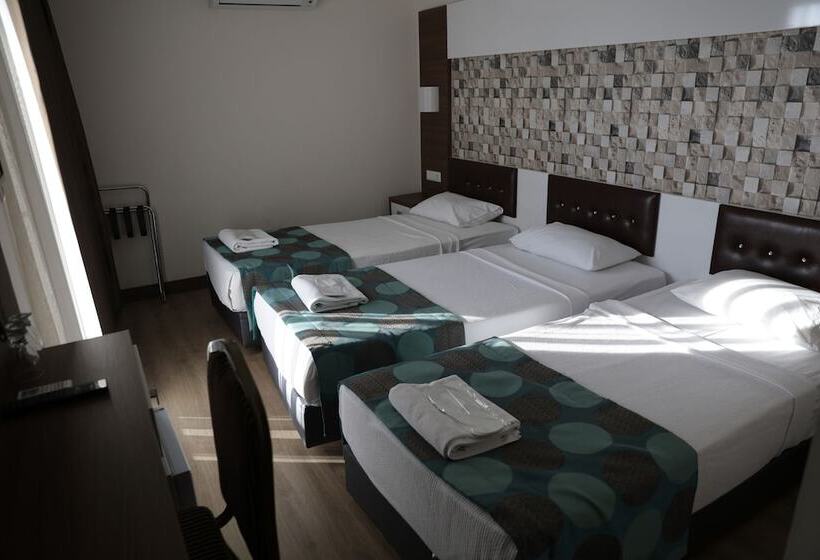 هتل Comfort Ada Class