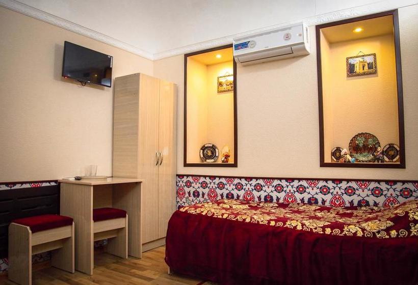 בית מלון כפרי Khurjin