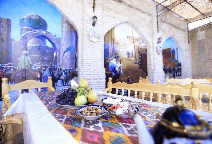 בית מלון כפרי Khurjin