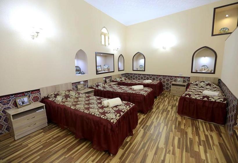 בית מלון כפרי Khurjin