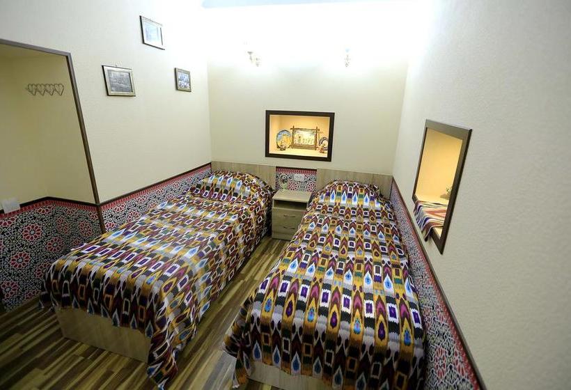 בית מלון כפרי Khurjin