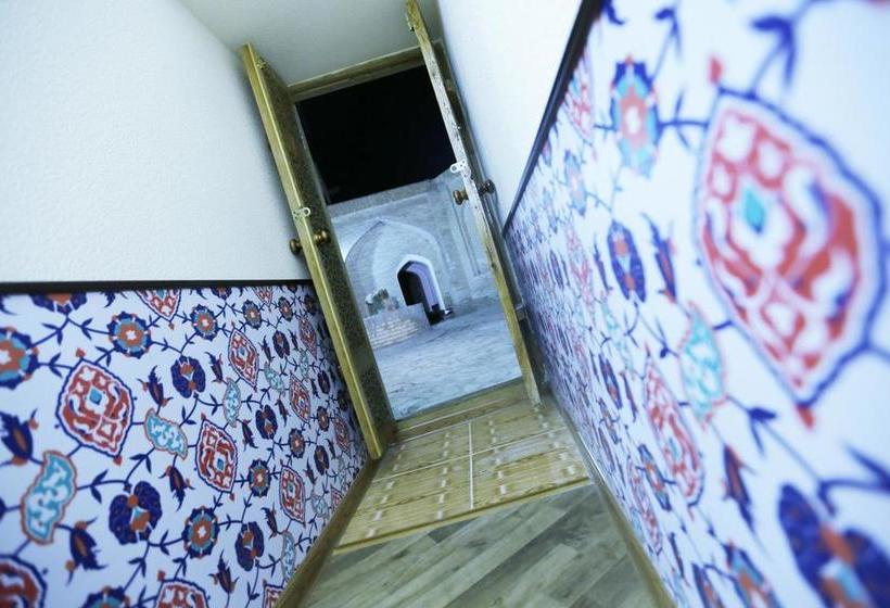 בית מלון כפרי Khurjin