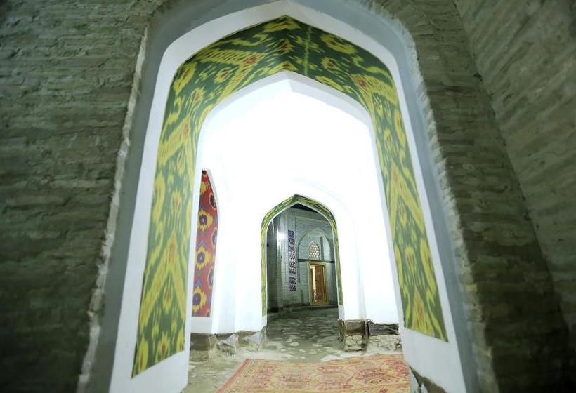 בית מלון כפרי Khurjin