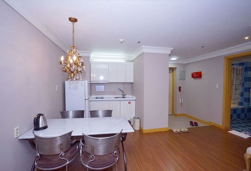 Fotos del hotel Lake Hills Jeju Resort:  9