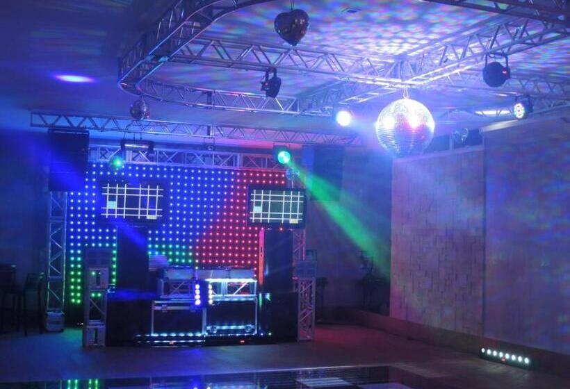 酒店 Mira Serra Parque