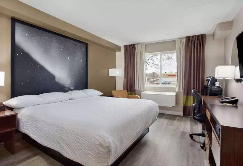 ホテル Super 8 By Wyndham Winnipeg West