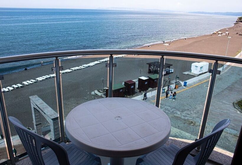 فندق Turkuaz Beach