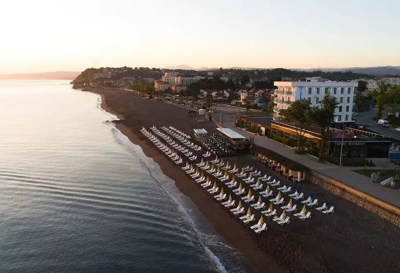 ホテル Turkuaz Beach