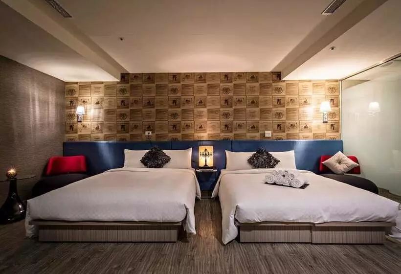 Walker Hotel   Zhengyi