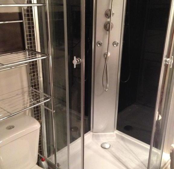 Le Central Vittel 206