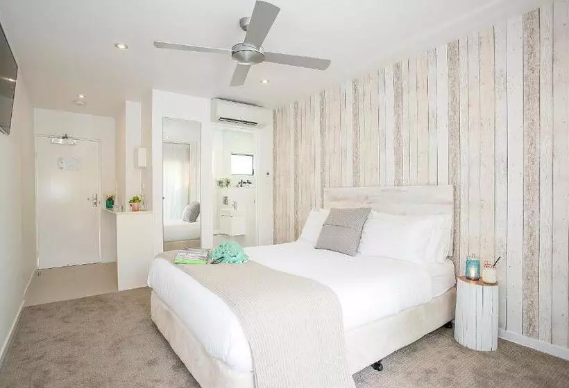 10 Hastings Street Motel