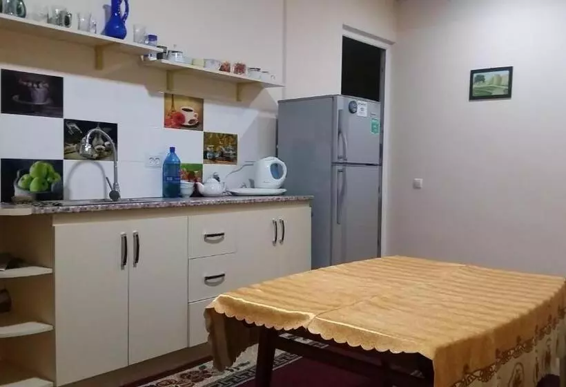 هاستل Guest House Sharq 21