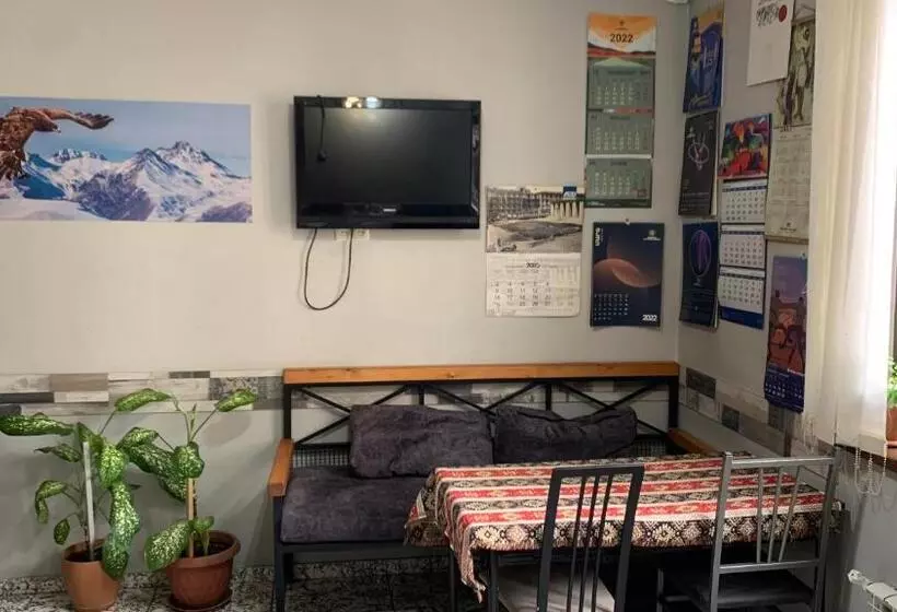 Arm Hostel
