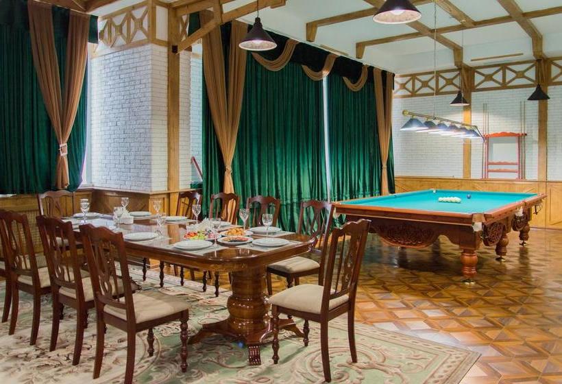 هتل Business  Almaty