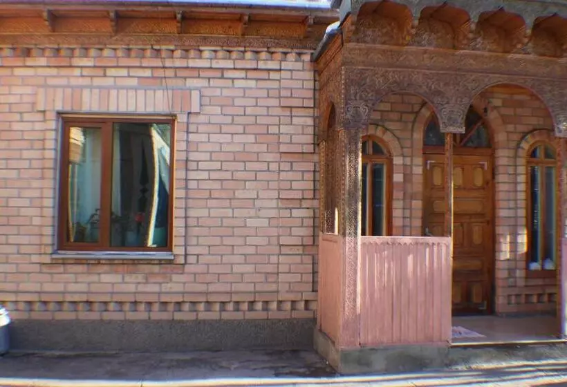 Hostel Ilbirs