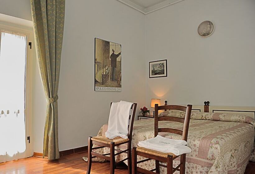 ホテル Albergo Ristorante Ferretti