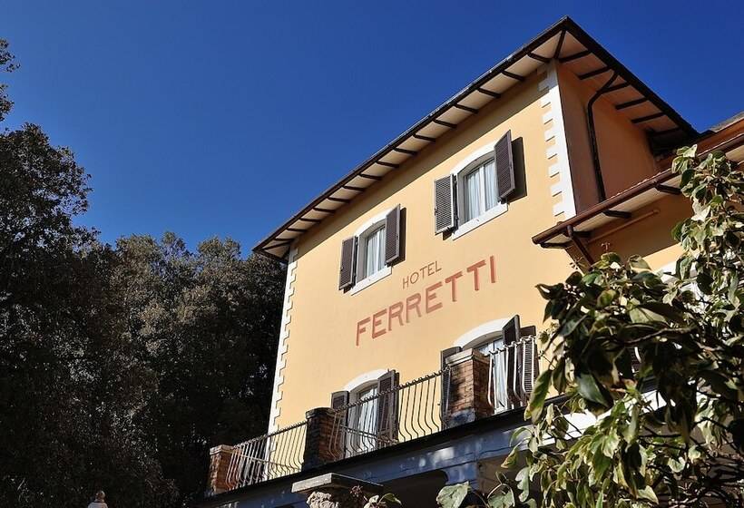 ホテル Albergo Ristorante Ferretti