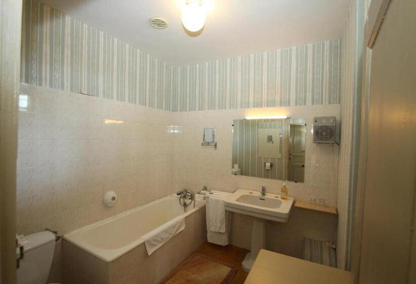 فندق Chateau De Vouilly