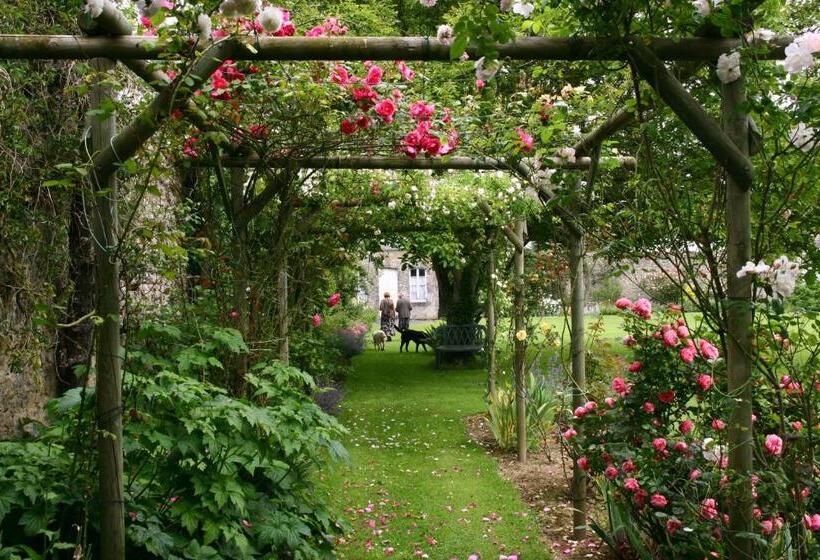 فندق Chateau De Vouilly