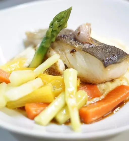 ホテル Logis Hôtel Du Commerce