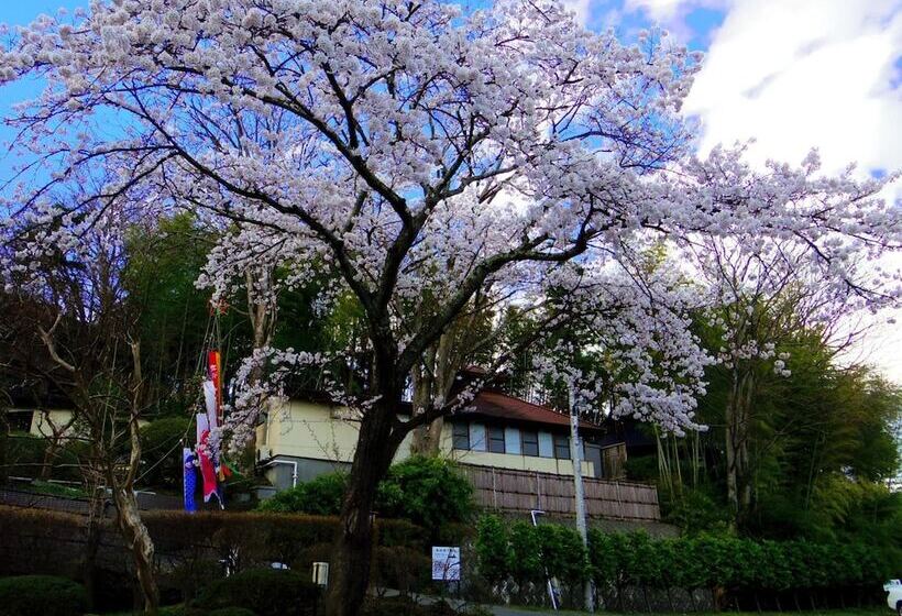 בית מלון כפרי Musashibou