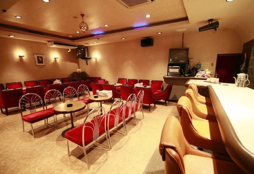 בית מלון כפרי Musashibou