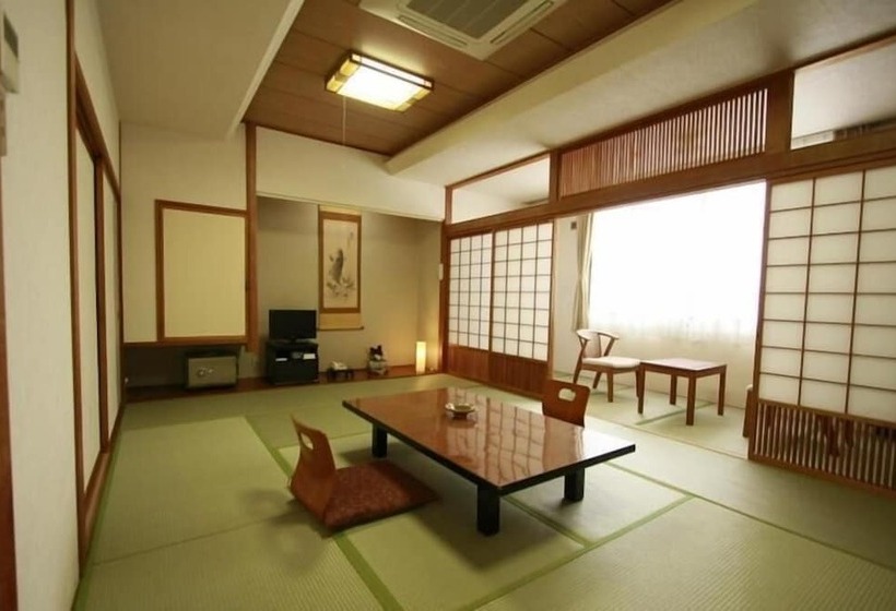 בית מלון כפרי Musashibou