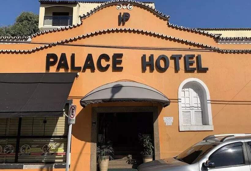 ホテル Palace