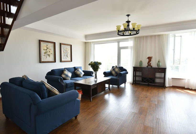 Отель Qingdao Oceanside & Resort