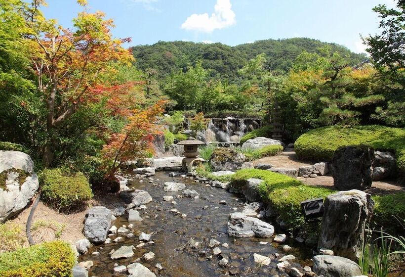 Hotel Misasa Onsen Misasakan