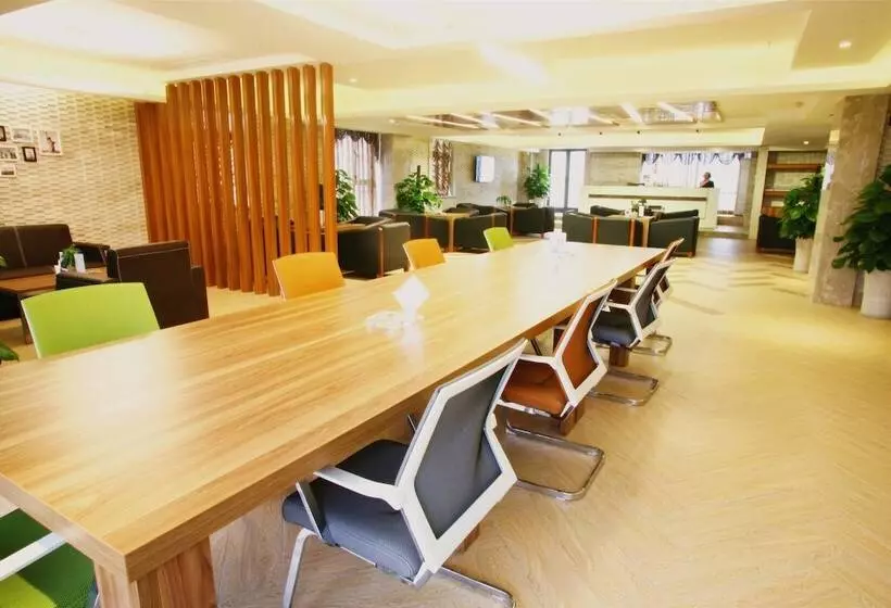 ホテル Tulip Inn Chengdu Airport