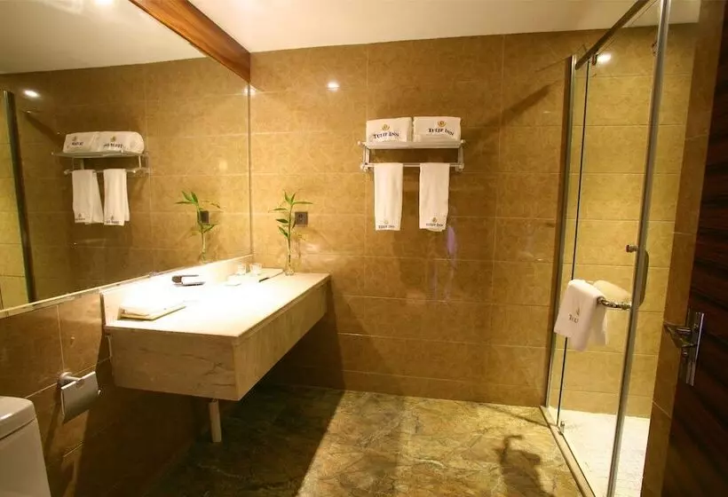 ホテル Tulip Inn Chengdu Airport