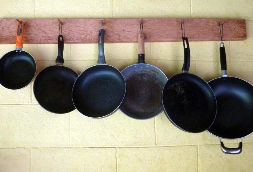 Pariango Beach Motel