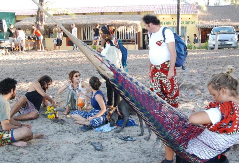 Pariango Beach Motel