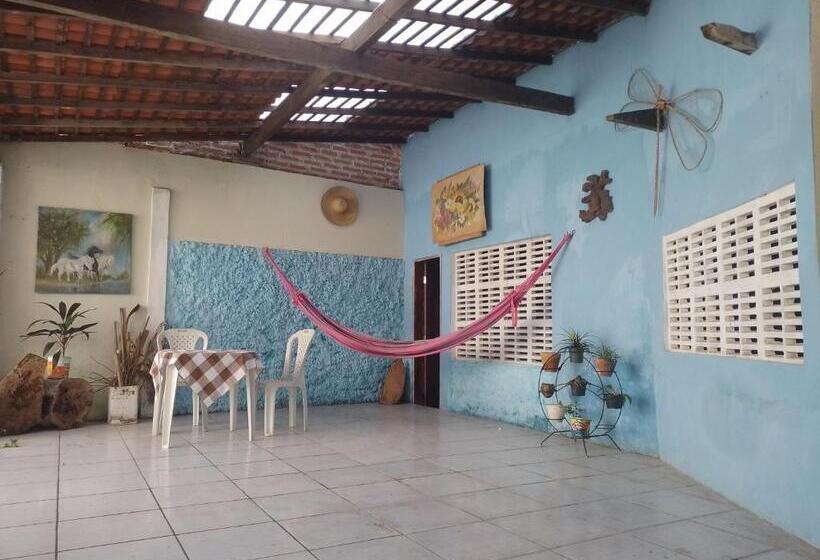 Praieiro Hostel Albergue