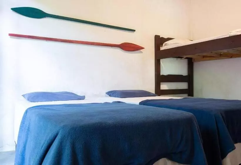 Sambaqui Hostel