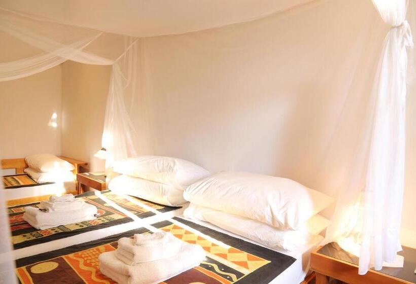 تختخواب و صبحانه Evening Shade