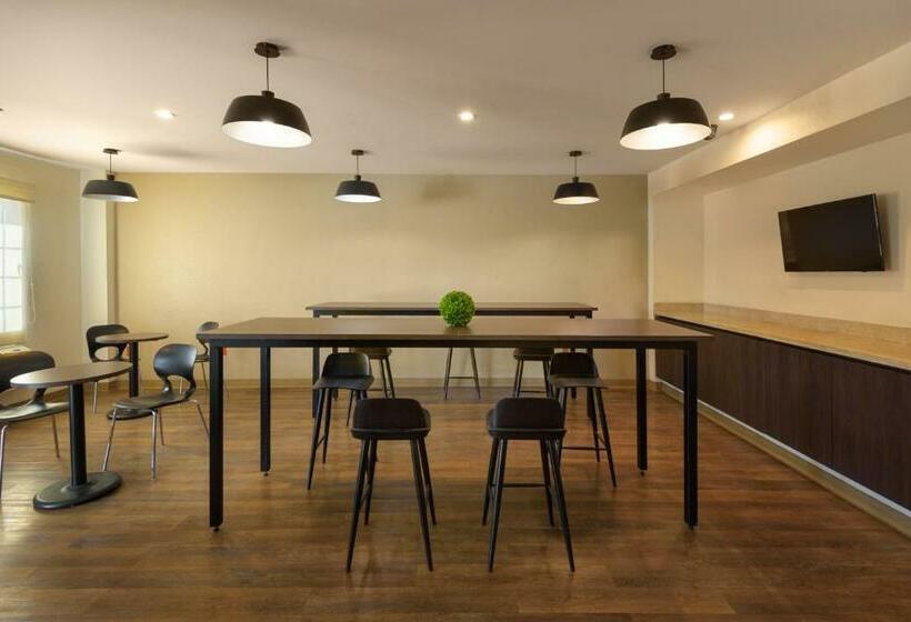 Extended Suites Ciudad Del Carmen Aeropuerto