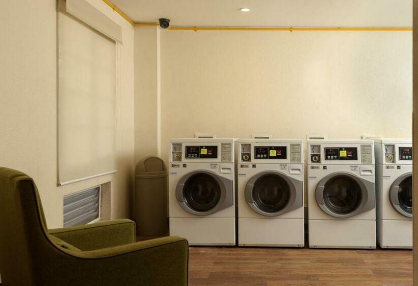 Extended Suites Ciudad Del Carmen Aeropuerto